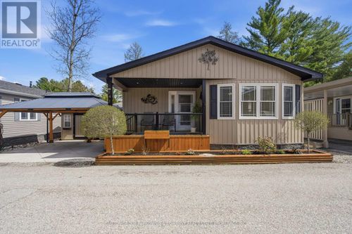 142-22790 Amiens Rd, Komoka, ON, N0L1R0 | Card Image