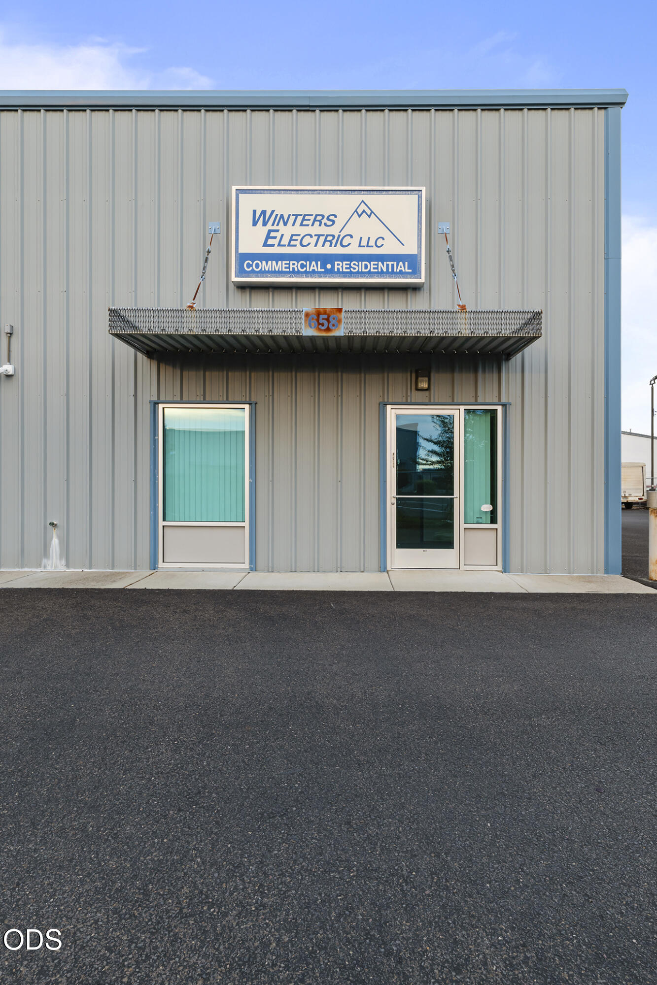 Commercial Sale in Eagle Point