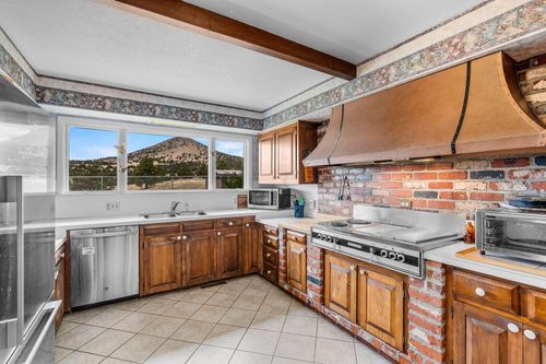 19369 E Highway 26, Mitchell, OR, 97750-9704 | Card Image