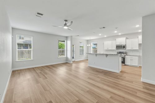 301 Serpentine Ln, Jarrell, TX, 76537-1841 | Card Image