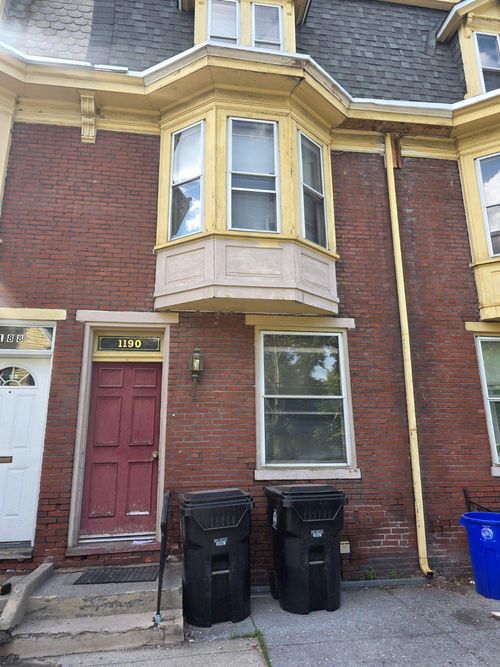 1190 Bailey St, HARRISBURG, PA, 17103-2210 | Card Image