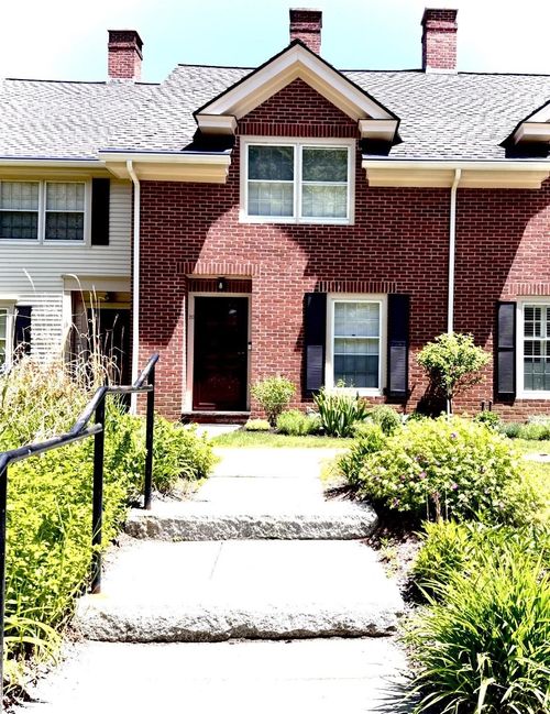121 Townhouse Way, Woodstock, VT, 05091 | Card Image