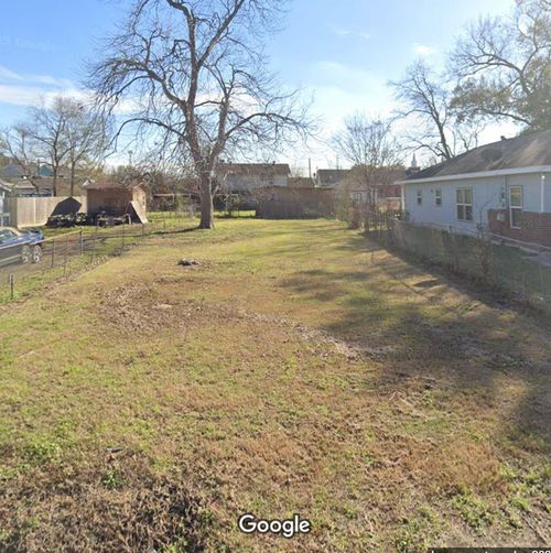 510 E 40th St, Houston, TX, 77022-4732 | Card Image
