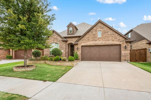 620 Bridgewater Rd, Fort Worth, TX, 76131-1061 | Card Image