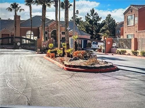 2097-8101 W Flamingo Rd, Las Vegas, NV, 89147-7408 | Card Image