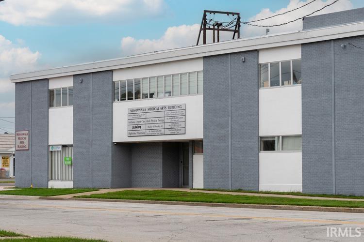 Commercial Sale in Mishawaka