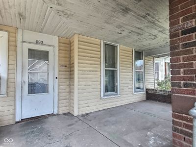 Spacious front porch! | Image 3