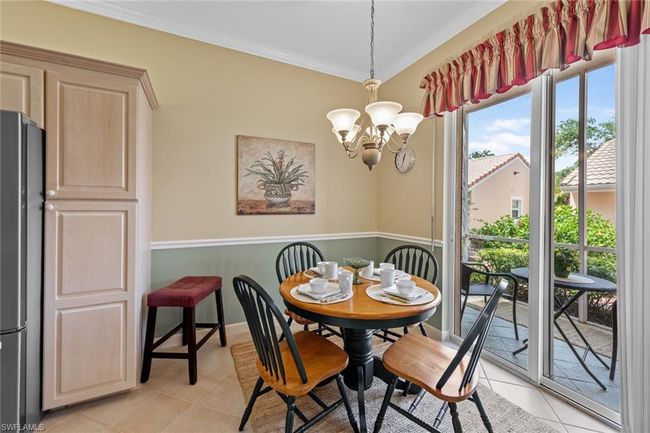 APT-5401 - 1972 Cascades Dr, Condo with 3 bedrooms, 2 bathrooms and 1 parking in NAPLES FL | Image 21