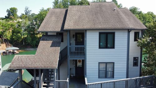 903 Loran Pointe Cir, Seneca, SC, 29672-2305 | Card Image