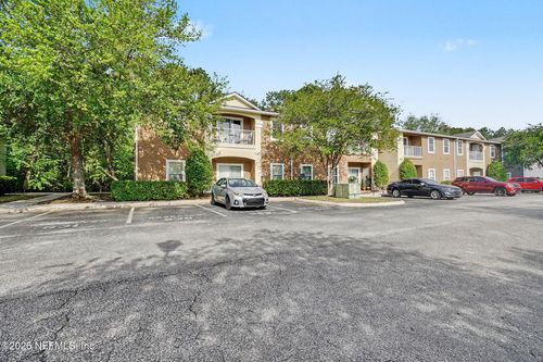 1808-7920 Merrill Rd, Jacksonville, FL, 32277-6549 | Card Image
