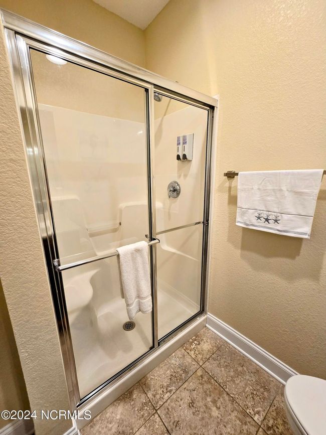 308 - 1111 Cambridge Rd, Condo with 2 bedrooms, 3 bathrooms and 1 parking in Kill Devil Hills NC | Image 27
