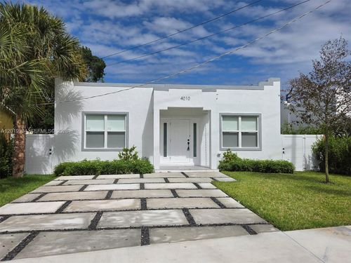 4010 Greenwood Ave, West Palm Beach, FL, 33407-4032 | Card Image