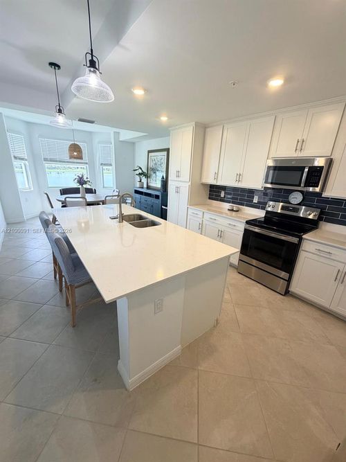 4233-5629 Double Eagle Cir, Ave Maria, FL, 34142-5429 | Card Image