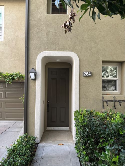 264 Lockford, Irvine, CA, 92602-0956 | Card Image