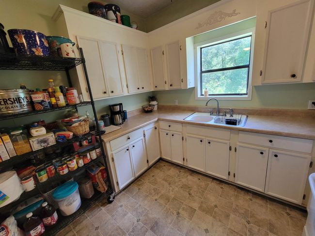 5284 Wintergreen Rd, House other with 4 bedrooms, 2 bathrooms and null parking in Bascom FL | Image 6