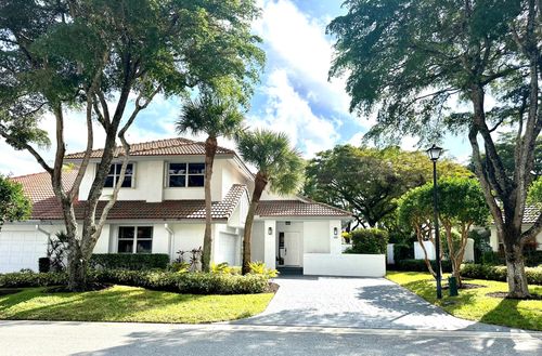 2252 Nw 53rd St, Boca Raton, FL, 33496-3454 | Card Image