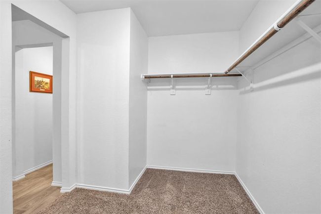127 Barton Creek Dr, House other with 4 bedrooms, 2 bathrooms and 2 parking in Huntsville TX | Image 24