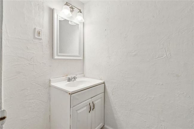 1365 Athens Ave Sw, House other with 3 bedrooms, 3 bathrooms and null parking in atlanta GA | Image 20
