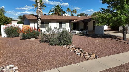 7502 E Rio Vista Cir, Tucson, AZ, 85715-3546 | Card Image
