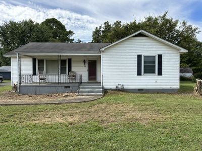 502 Circle Dr, House other with 3 bedrooms, 1 bathrooms and 3 parking in Estill Springs TN | Image 1