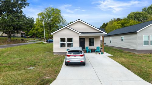 1598 Perry St Se, Cleveland, TN, 37311-3226 | Card Image