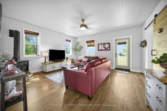 24631 Stalker Line, House other with 3 bedrooms, 2 bathrooms and 10 parking in West Elgin ON | Image 21