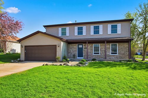 4816 W Courtland Trl, Mchenry, IL, 60050-5406 | Card Image