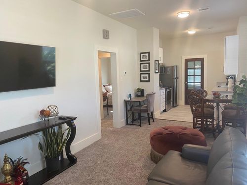 2708 Winbern St, Houston, TX, 77004-4449 | Card Image