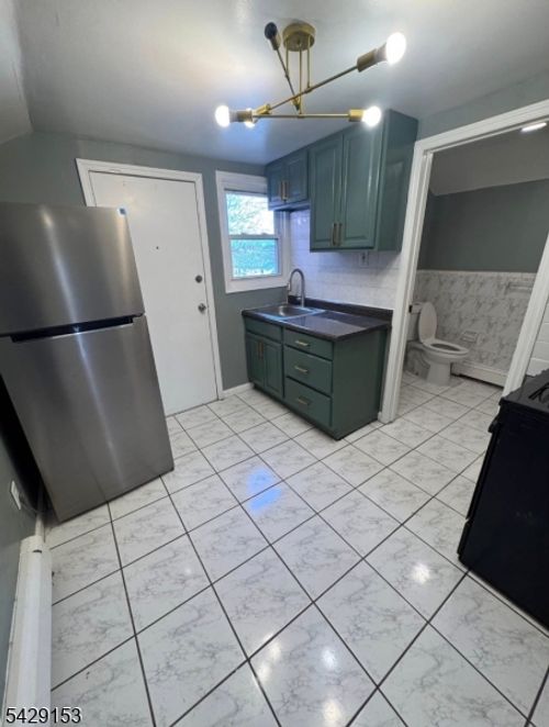 3-35 Coit St, Irvington, NJ, 07111-4249 | Card Image