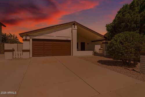 1310 E Redmon Dr, Tempe, AZ, 85283-3925 | Card Image