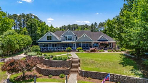 2102 Lake Rd, Ridgeway, SC, 29130-9218 | Card Image