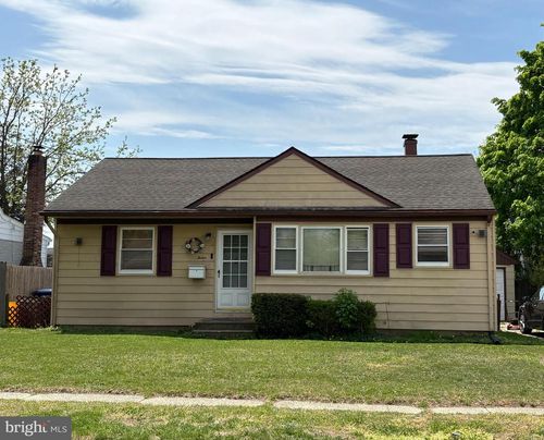 12 Belair Ave, MAPLE SHADE, NJ, 08052-3304 | Card Image