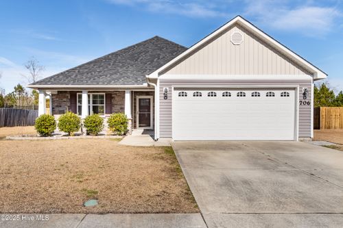 706 Ashley Meadow Ln, Jacksonville, NC, 28546-9472 | Card Image
