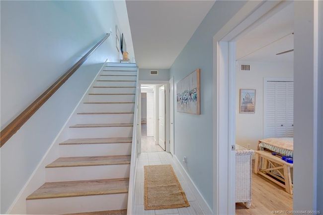 APT-11 - 245 Macarthur Blvd, Condo with 2 bedrooms, 3 bathrooms and null parking in Stuart FL | Image 7