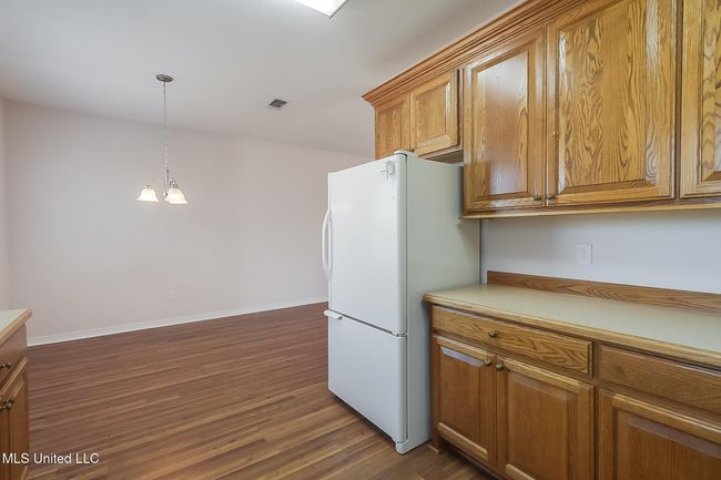 Apartment kitchen | Image 59