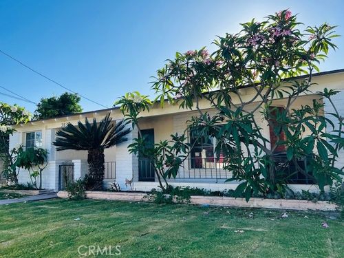 3837 Lincoln Ave, El Monte, CA, 91731-2193 | Card Image