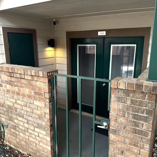i105-2314 Bamboo Dr, Arlington, TX, 76006-5945 | Card Image