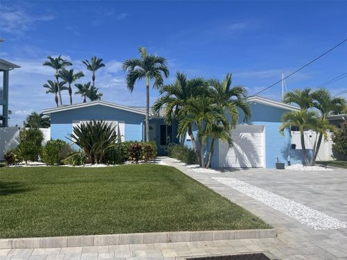 15906 Redington Dr, REDINGTON BEACH, FL, 33708-1757 | Card Image