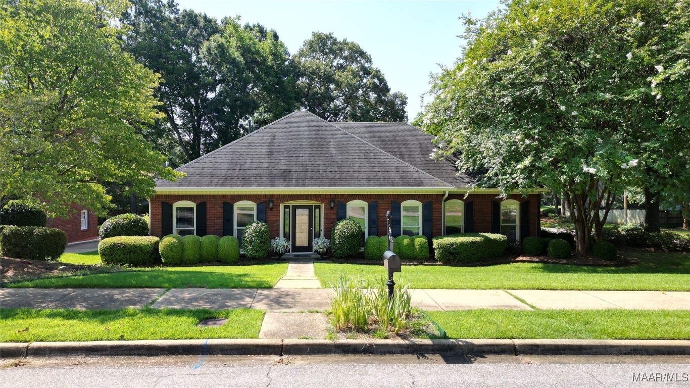 Kelly Anne Ct, Montgomery, AL 36109
