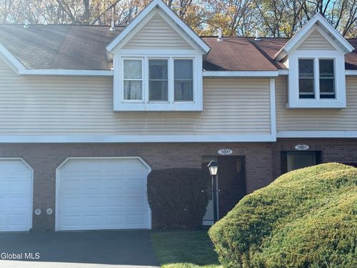 3005 Squire Blvd, Slingerlands, NY, 12159-9794 | Card Image