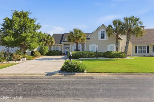 694 Meadowbrook Ln Nw, Calabash, NC, 28467-1749 | Card Image