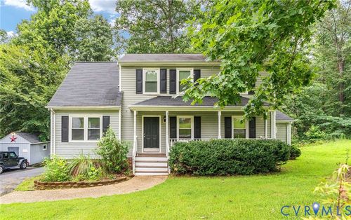 14203 Sonnenburg Dr, Chester, VA, 23831-7075 | Card Image