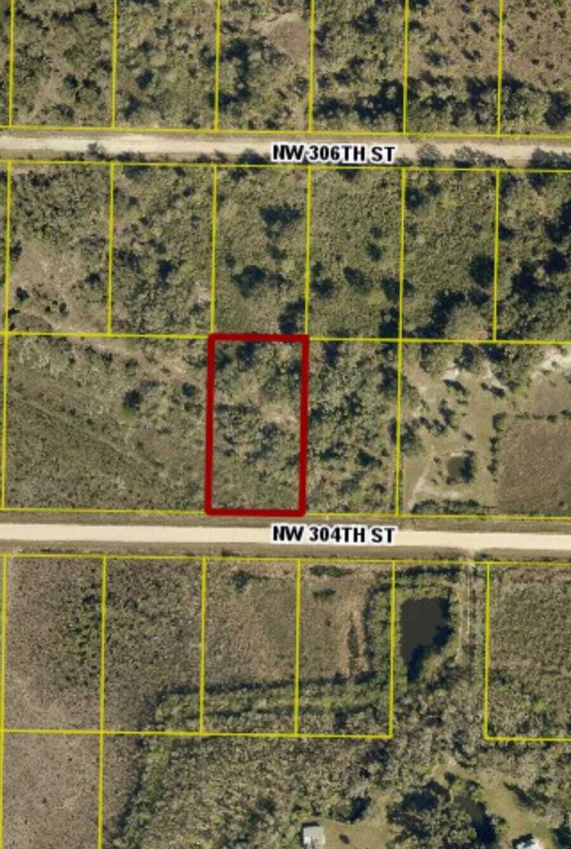Land in Okeechobee