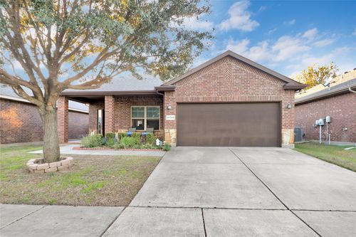 11704 Anna Grace Dr, Burleson, TX, 76028-6867 | Card Image