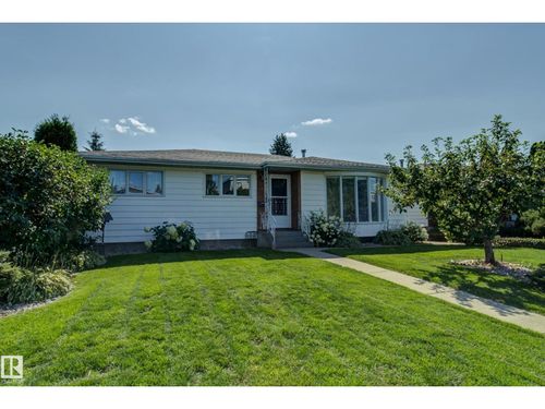 11623 49 Ave Nw, Edmonton, AB, T6H0G9 | Card Image
