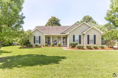 3560 Lawrence Dr S, Macon, GA, 31216-6292 | Card Image