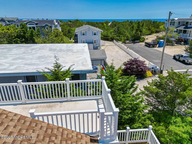 Roof Top Deck | Image 24