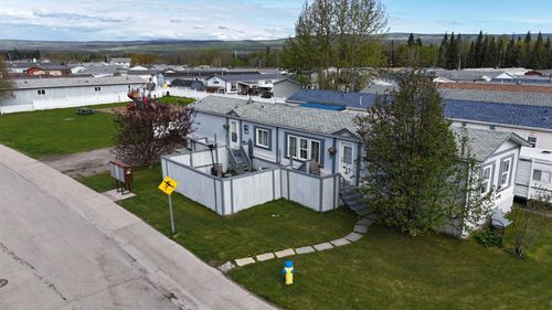 102 Nickerson Ave, Hinton, AB, T7V1A6 | Card Image