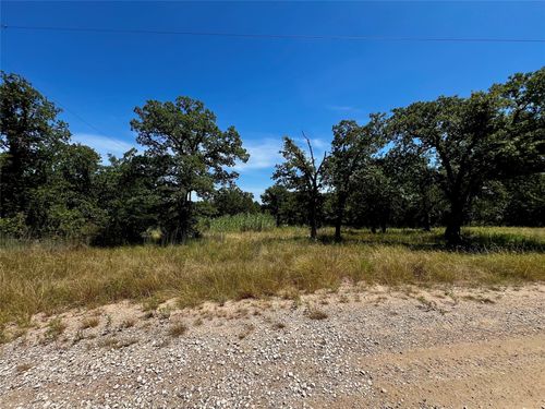 114 E Mojave Trl, Nocona, TX, 76255-9250 | Card Image