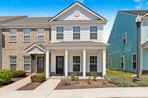 242 Mansfield Dr, Gallatin, TN, 37066-2710 | Card Image